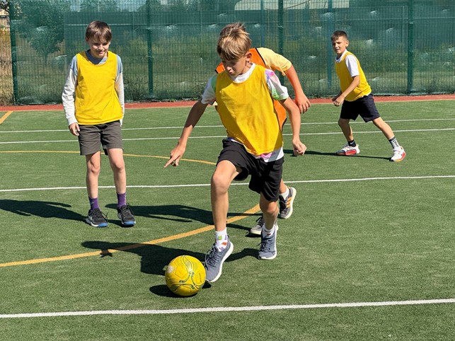 Змагання з міні-футболу